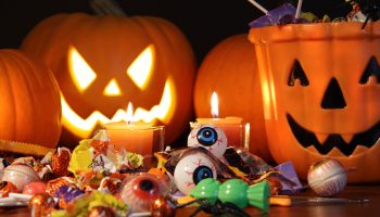 Halloween, 10 idee economiche e veloci per decorare casa